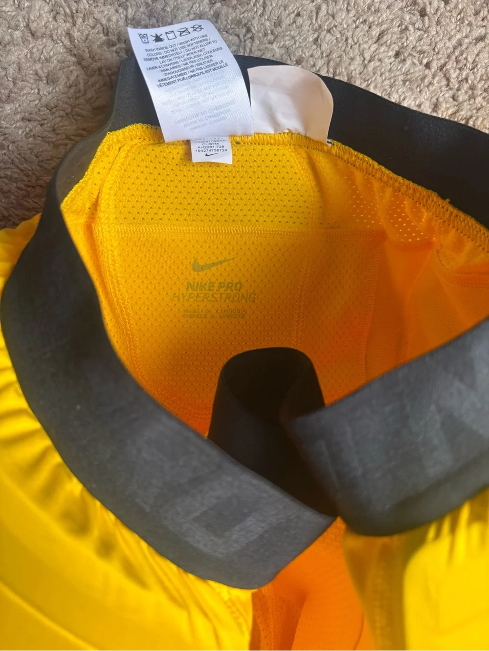 Nike Pro Hyperstrong Padded Football pants. NEW!
